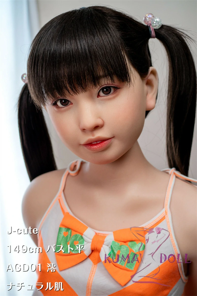 J-cute フルシリコン製 149cm バスト平 AGD01 澪ヘッド 可愛いラブドール 掲載画像は硬めシリコンヘッド 明るいカラーの衣装で元気いっぱい