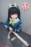 【限定予約キャンペン 4/6迄 手描きメイク＋専属ヴィッグ＋関節指＋衣装3セット無料】羊角社doll 141cm 垃圾兔（ゴミウサギ） S-TPE製ボディ アニメ系ラブドール 黒髪ロング×赤い瞳のアニメフェイス ラブドール セーラー服うさ耳デザイン 二次元アニメドール
