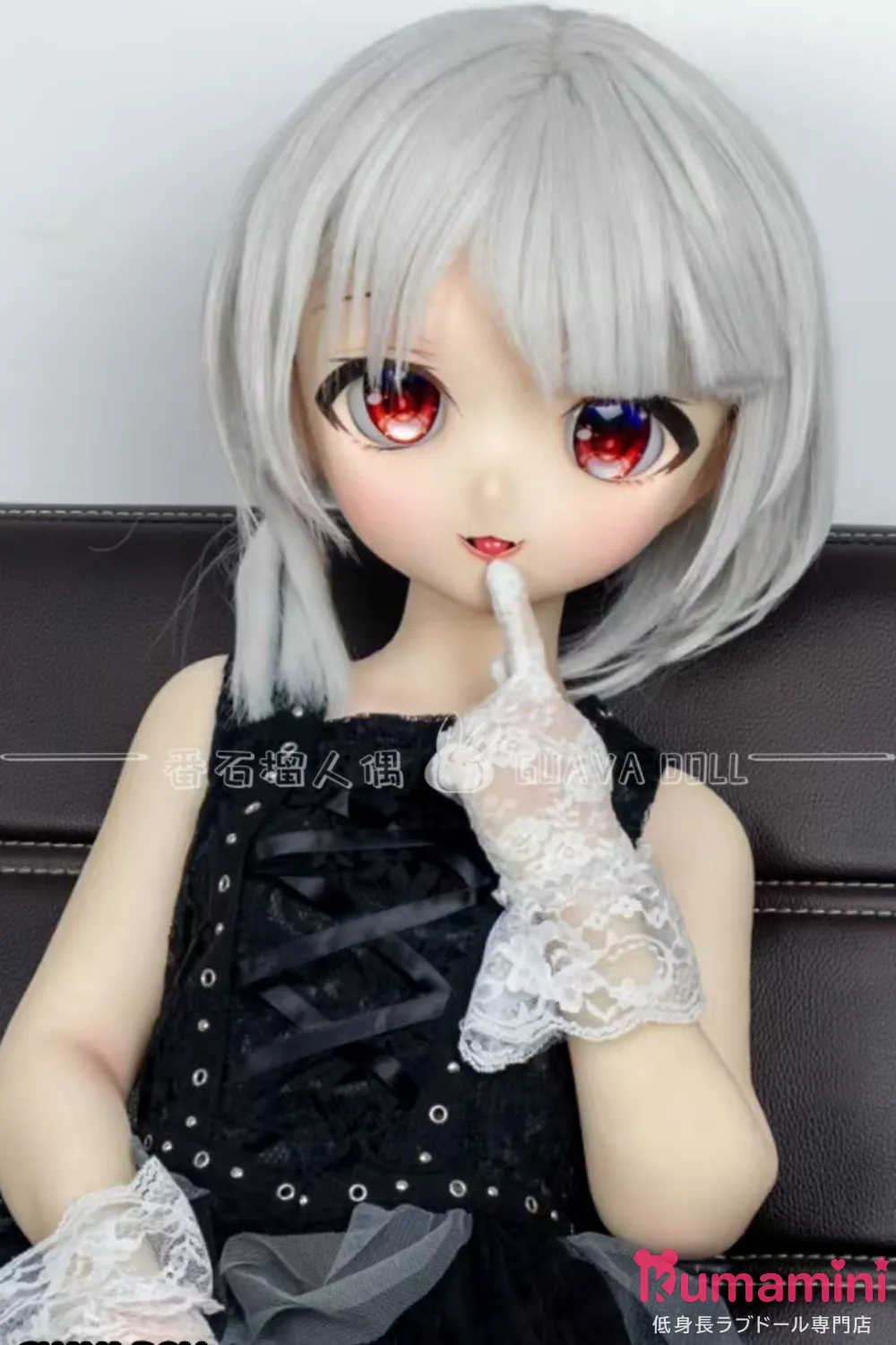 GUAVADOLL アニメドール ソフトビニール製ヘッド+TPE製ボディ 137cm Aカップ 笑顔 美少女 銀髪アニメラブドール 黒ドレス