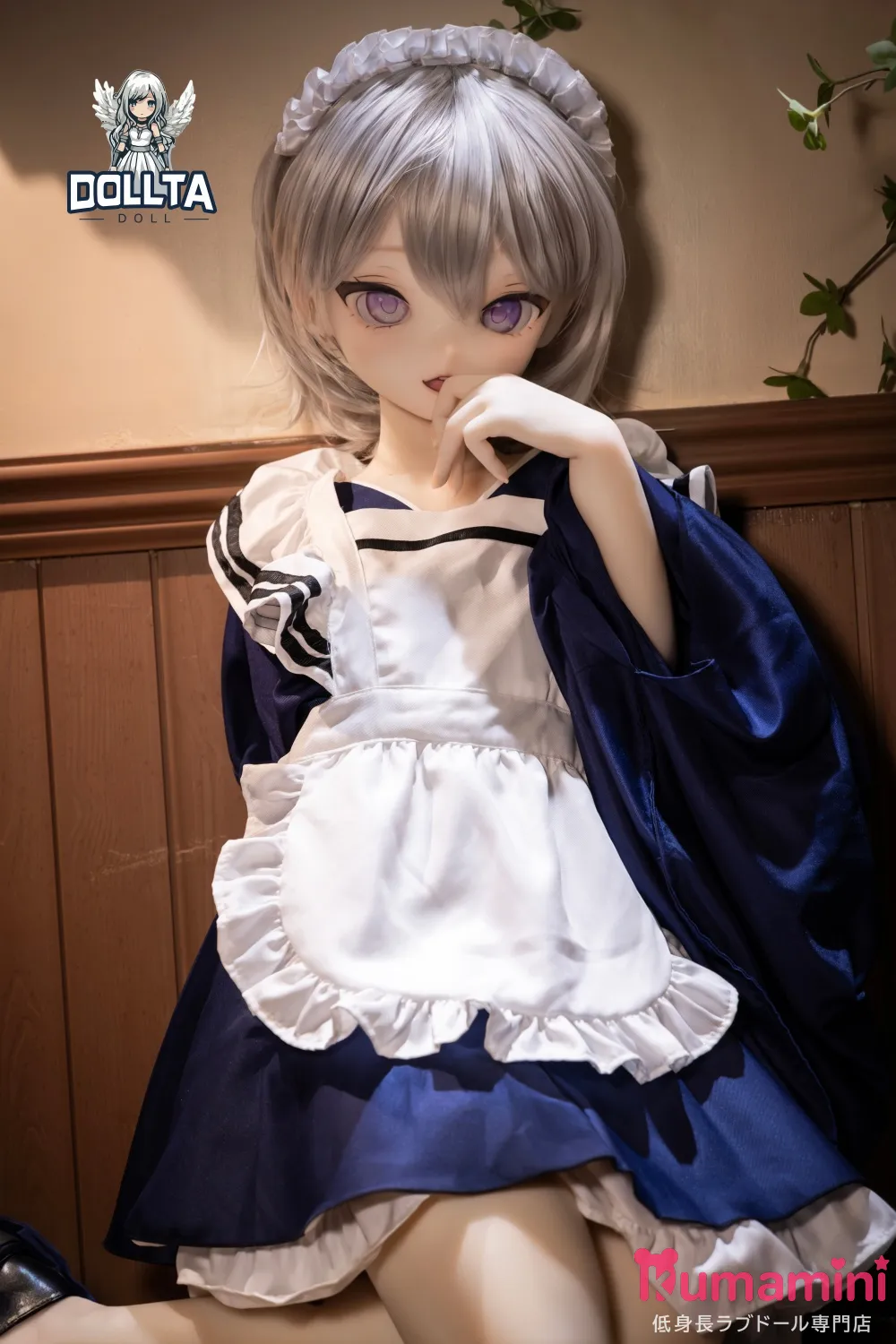 DOLLTA （多丽塔） 凛 (Rin)  132cm AAカップ ショートシルバーヘア メイド服スタイル 宣伝画像はシリコンヘッド＋TPE製ボディ 宣伝画像と同じ衣装付き