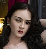 FANREAL 162cm Cカップ 雪（xue）ヘッド フルシリコン製 ラブドール 掲載画像は口開閉付き軟性シリコンヘッド ネットストッキング