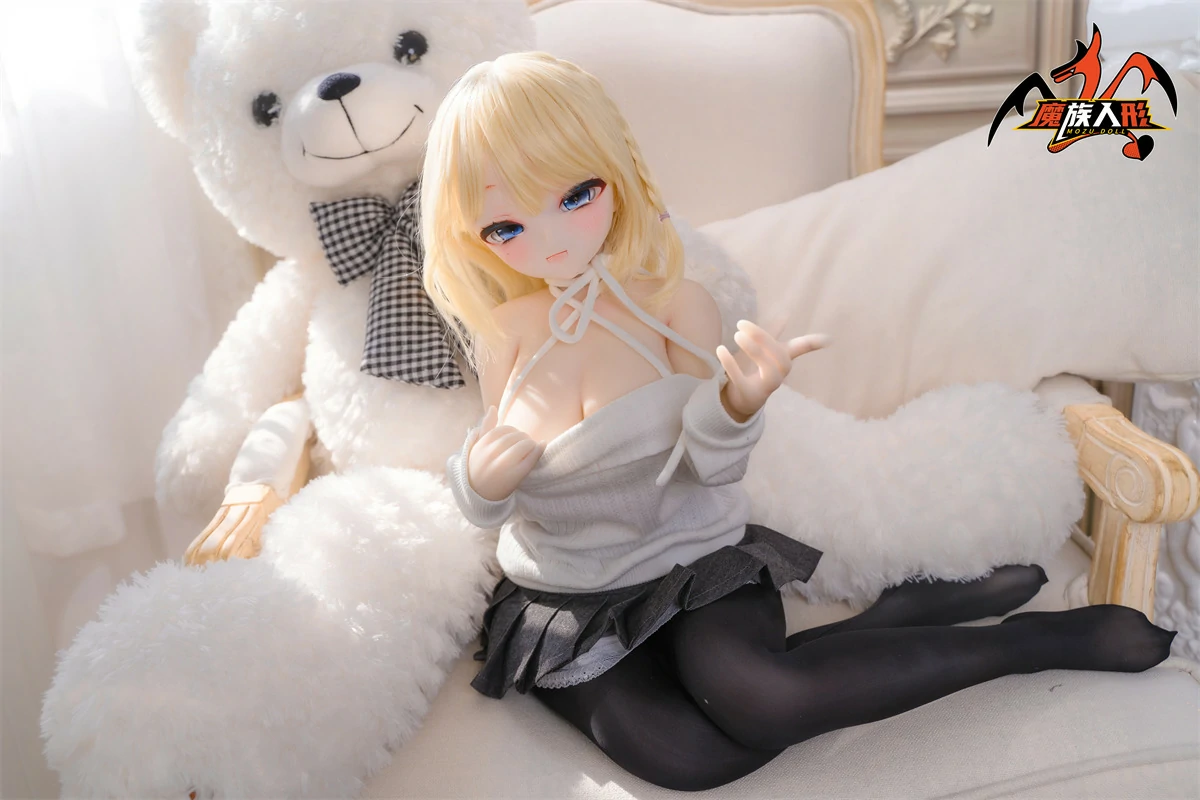 MOZU DOLL