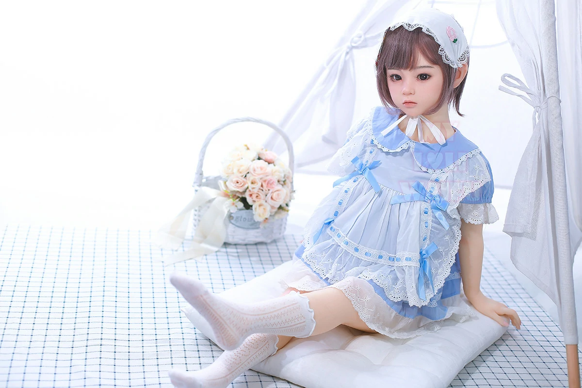 ロり系ラブドール