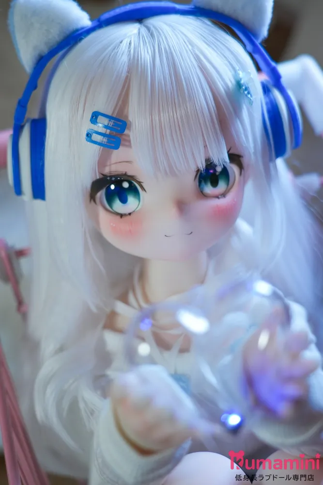 MW Girl(魔物姫) 天使萌ヘッド 85cm 7kg アニメ風ラブドール 宣材写真通のはシリコン製ボディ 宣材写真と同じ制服も付属