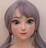 YUEdoll A5菲伊ヘッド 140cmEカップ 白銀ショート×妖艶アイメイクの高級リアルラブドール 黒チャイナ×ファーコートの高級スタイル