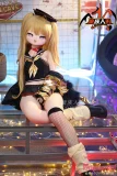 ファッション系衣装のドール ツインテールのドール