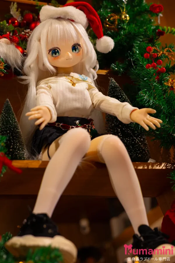 MW Girl(魔物姫) 天使萌ヘッド 85cm 7kg アニメ風サンタ帽の白髪美少女ラブドール 宣材写真通のはシリコン製ボディ 宣材写真と同じ制服も付属