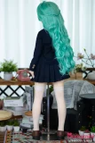 可愛いグリーンヘアのアニメドール 二次元デザインの学生制服ドール