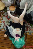 大きなアニメアイが魅力の可愛い学生制服アニメドール グリーンヘアと学生制服が特徴の二次元スタイルドール