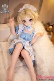 金髪ボブ 清楚系 メイド衣装 優しい表情 座り姿 美脚ライン 二次元風セックスドール