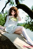 XYGO 夏桃 141cm Cカップ 木の上に座る姿 自然光ポートレート 可愛い二次元ダッチワイフ