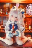 Croissant Doll 銀髪ツインテール 拉菲 お酒を手に持つ姿 正面全身 美少女ラブドール