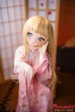 XYGO 90cm 結衣 大きな瞳を持つミニラブドール 金髪 手を顔に当てる姿 可愛い美少女
