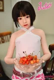 Jcute 未陽 128cm 童顔美少女 果物を持つ姿 正面立ちポーズ 日常スタイル かわいいダッチワイフ
