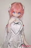 ピンクショートヘアのアニメラブドール ブルーアイが印象的なリアルドール