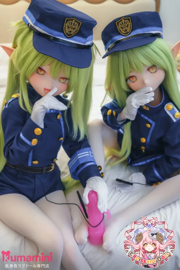 羊角社Croissant Doll 141cm AAカップ グリーンヘア 鉄道制服 双子の美少女 エルフ風ラブドール 宣材写真のは手描きメイク ビニール製ヘッド+S-TPE製ボディ