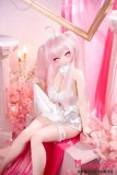 スカートをめくりあげるダッチワイフ 153cm 座りポーズ