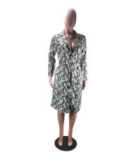 Snake Skin Print Notched Neck Sashes Long Trench Coat DMF-8099