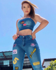 Sexy Denim Embroidery Tops Jeans Two Piece Sets LA-3217