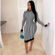 Plus Size 4XL Houndstooth Print Long Sleeve Midi Dress SFY-208