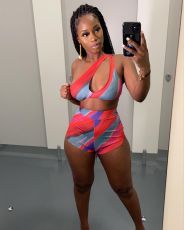 Sexy Printed One Shoulder Sleeveless 2 Piece Shorts Set YNSF-1647