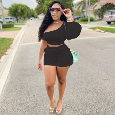 Solid One Shoulder Long Sleeve Two Piece Shorts Set MEI-9191