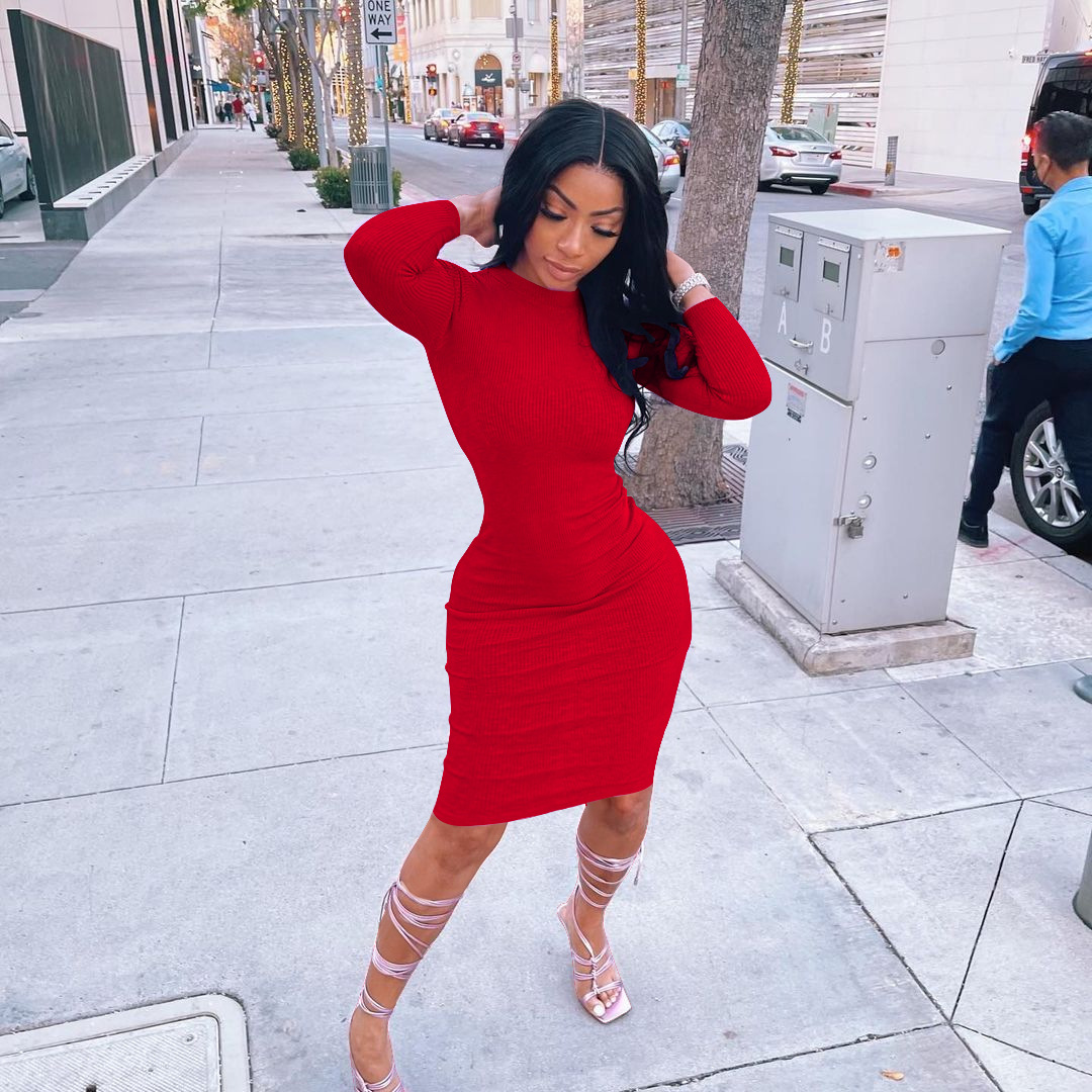 slim thick bodycon dress Hourglass body shape goal black