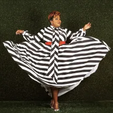 Plus Size Black White Stripe Big Swing Maxi Dress (Without Belt) NNWF-7343