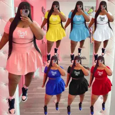 Plus Size Pink Letter Short Sleeve Pleated Mini Skirt 2 Piece Sets WAF-74264