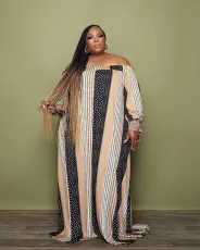 Plus Size Contrast Color Off-Shoulder Print Maxi Dress GWDS-211115