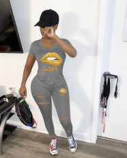 Plus Size Lip Print Ripped Hole Short Sleeve Pants 2 Piece Set OM-1565