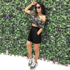 Plus Size Casual High-waisted Solid Color Short SH-390503
