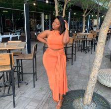 Solid Color Vest And Bandage Skirt Two Piece Set LDS-3325