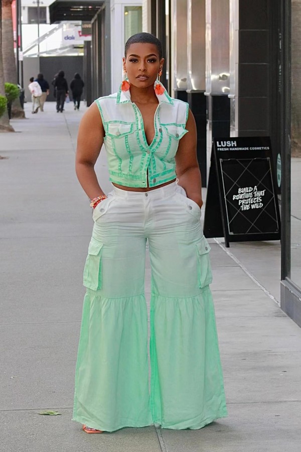 Multi-pocket Sleeveless Flare Pants Two Piece Set QYXZ-9136