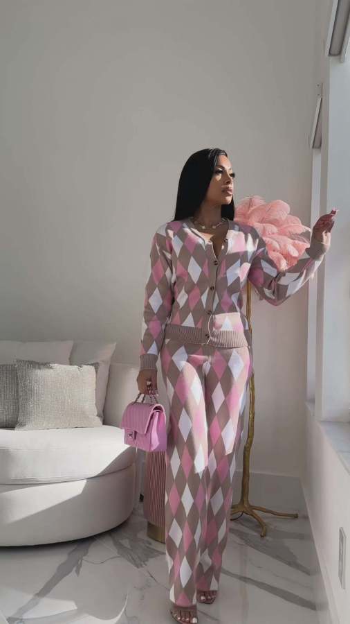 Knit Sweater Diamond Check Cardigan Two Piece Pants Set NYF-8153