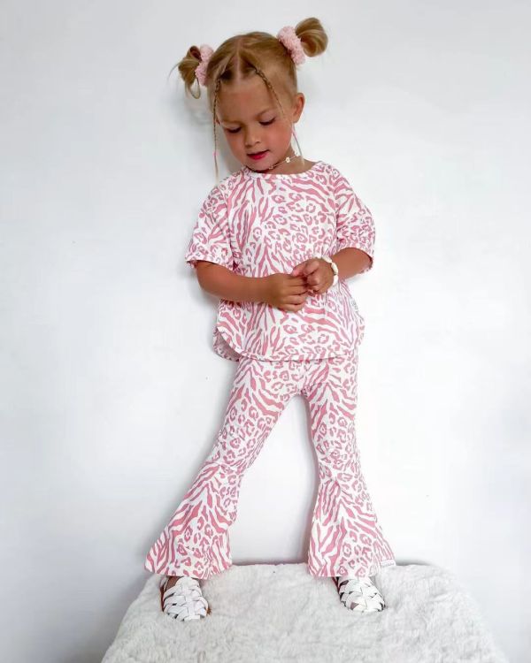 Kids Girl's Lips Print And Flare Pants 2 Piece Set GYAY-M8070 