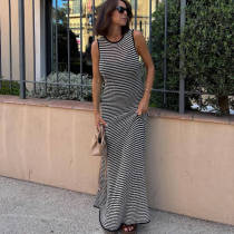 Sleeveless Hollow Out Beach Knits Long Dress GFQS-086