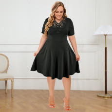 Plus Size Hollow Out Patchwork Midi Dress GDAM-218387