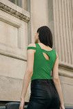 Solid Color Strapless Skinny Hollow Out Top MZ-2841
