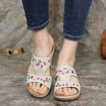 Embroidered Flower Slope Heel Thick Sandals GYUX-5522