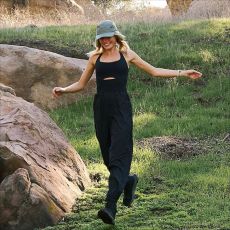 Fashion Yoga Sport Hollow Out Cross Jumpsuit GLRF-03725