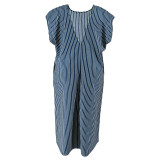 Plus Size Stripe Print Sleeveless Loose Denim Maxi Dress GDAM-218527