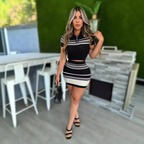 Stripe Print Short Sleeve Sweater Skirt Suit QXTF-83022