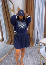 Fashion Print Sweatshirt And Pleated Skirts Suit OLYF-6164