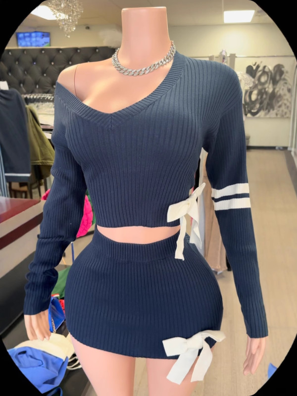 Pre Order: About 7 work days shipping Fashion Long Sleeve Bow Wool Skirt Suit YUEM-230292