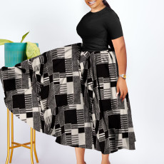 Plus Size Print Pleated Big Swing Maxi Dress NNWF-8071