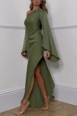 Solid Color Slash Shoulded Split Maxi Dress GSNU-8089