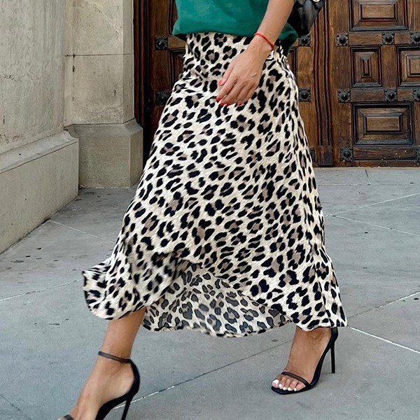 Leopard Print Half Body Skirt GSNU-8091