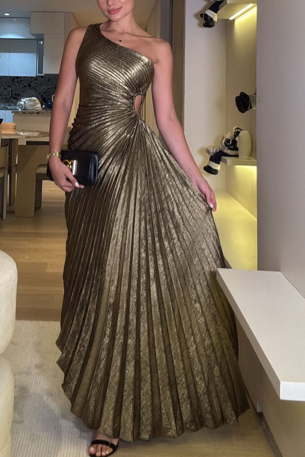Pleated Slash Shoulder Maxi Dress GSNU-8125
