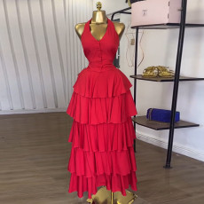 Halterneck Vest Cake Half Body Skirt Two Piece Set GMSF-SU9242